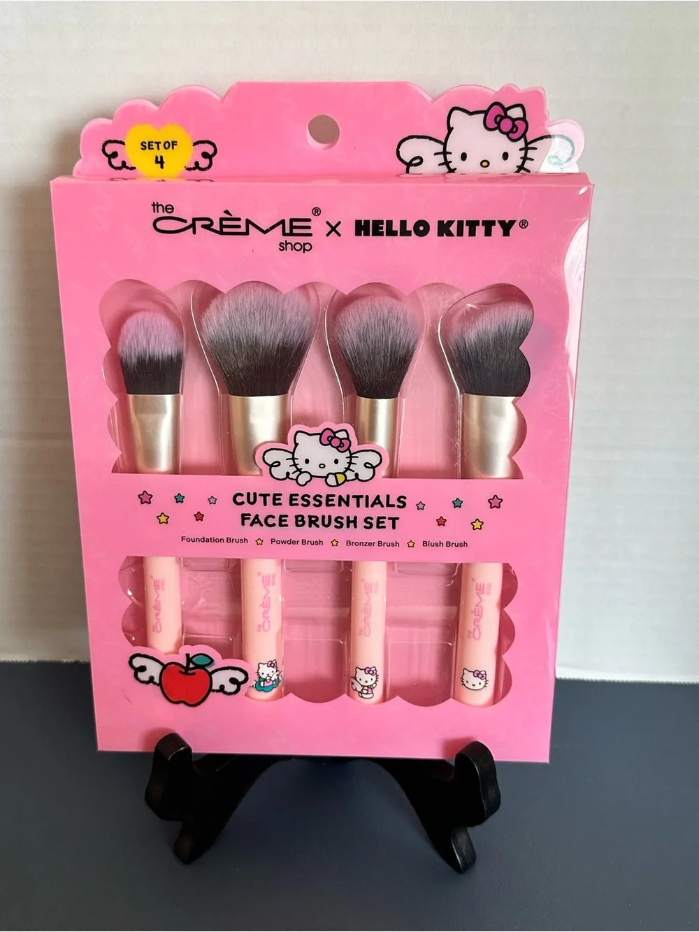The Crème Shop x Hello Kitty Pink Cute Essentials Face Brush Set